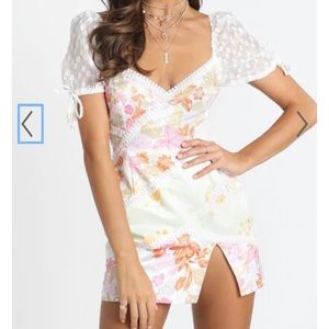 Floral Lace Showpo Dress